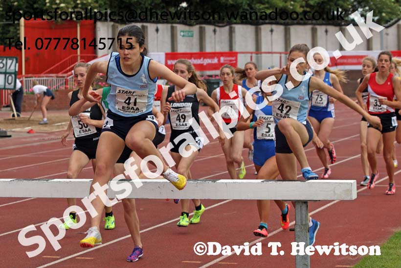 Inter girls 1500 metres steeplechase, 2015 English Schools, Gateshead. Photo: David T. Hewitson/Sports for All Pics